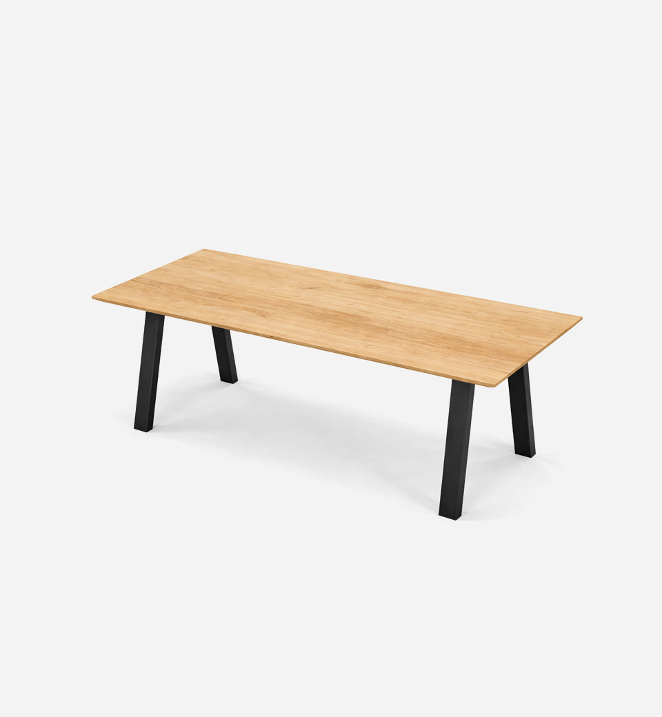VIE Desk
